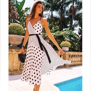 ♣️ SHEIKE NAVIGATE OCCASION PLEATED DRESS ♣️